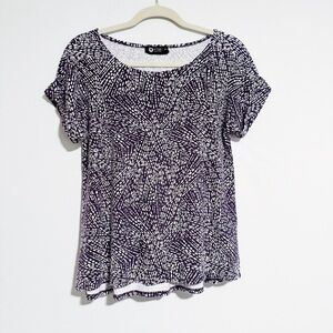 A-line Hawaii - Plum Printed Short Sleeve Top